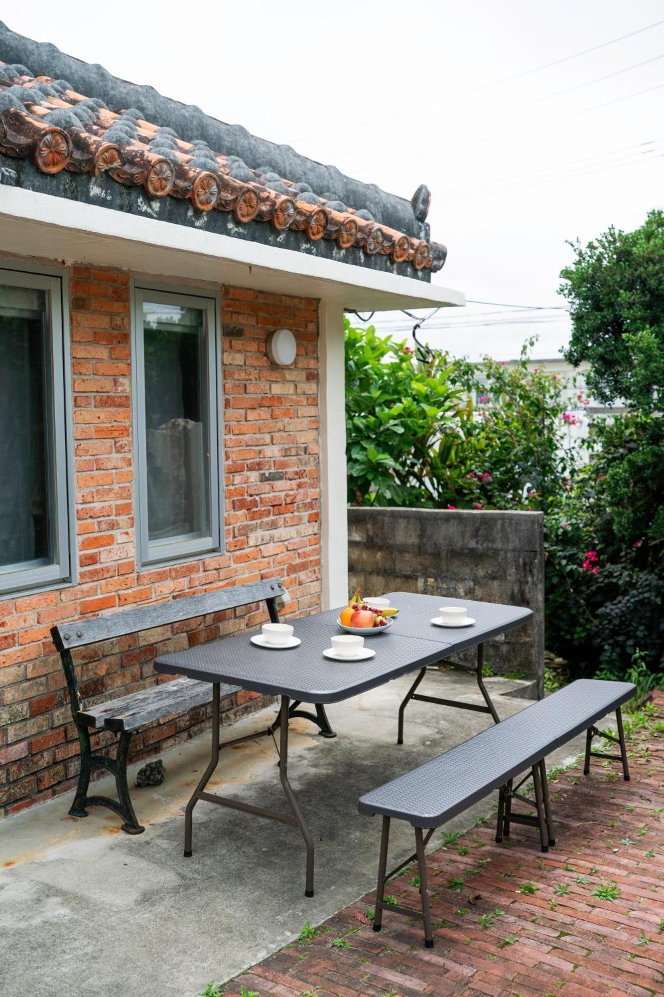 Appartement あかばなのさと Miyakojima (Okinawa)